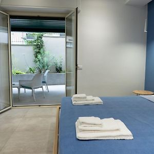 Catania E Dintorni Living Rooms